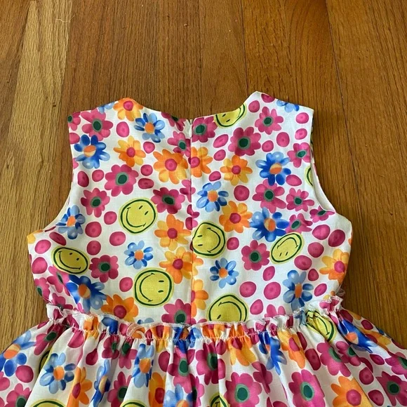 Lola + The Boys Multi Color Daisy Sleeveless Sundress - Picture 7 of 8